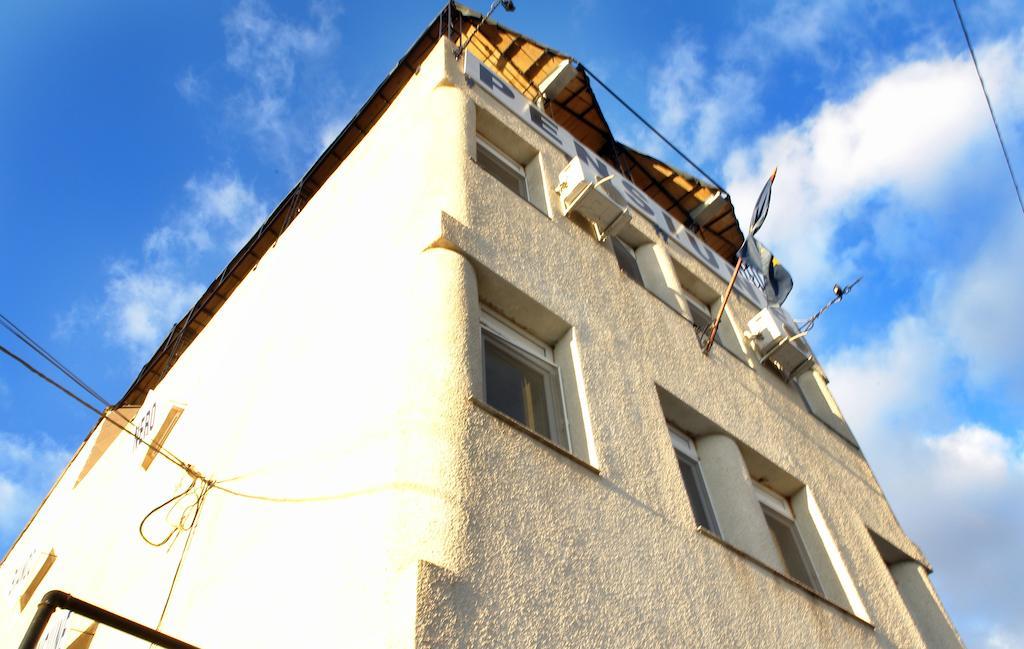 Pensiunea Bianco Nero Temešvár Exteriér fotografie