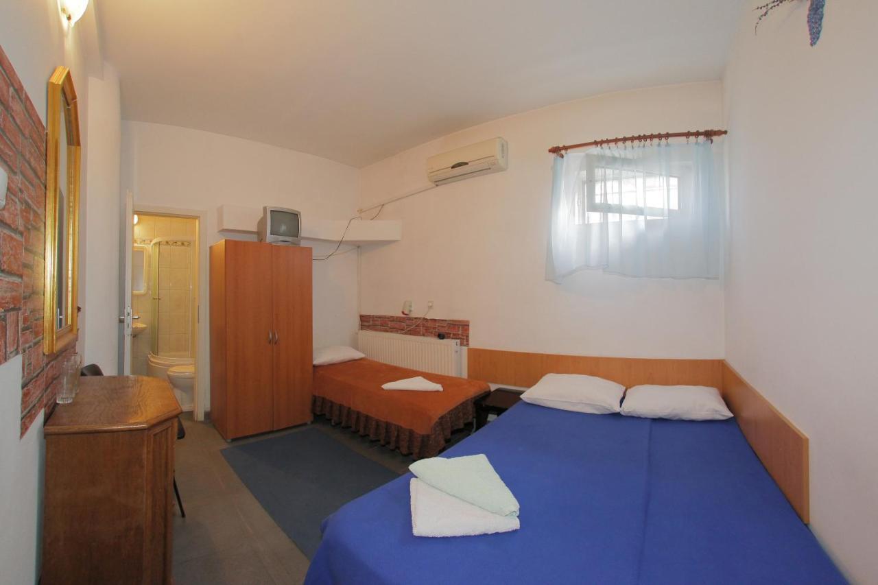 Pensiunea Bianco Nero Temešvár Exteriér fotografie